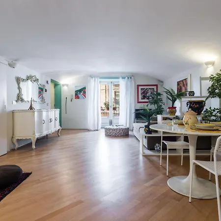 Apartment Goethe Al Leon D'oro By Wonderful Italy *